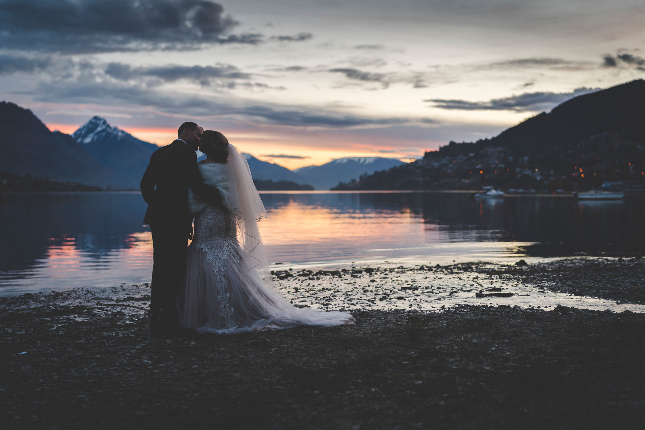 Perfect Elopement Wedding Winter Wedding Queenstown